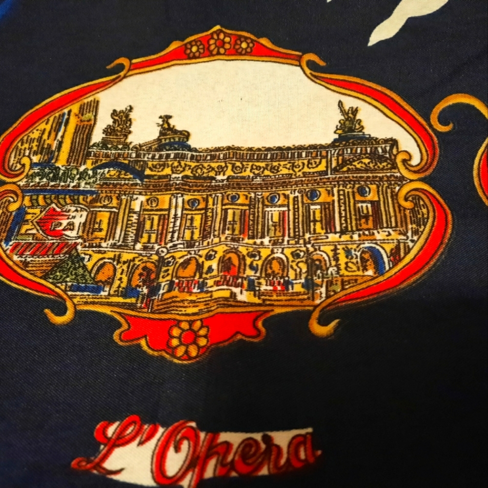ITALIAN womens scarf , 30×30, with pictures Paris $35 - Picture 4 of 5